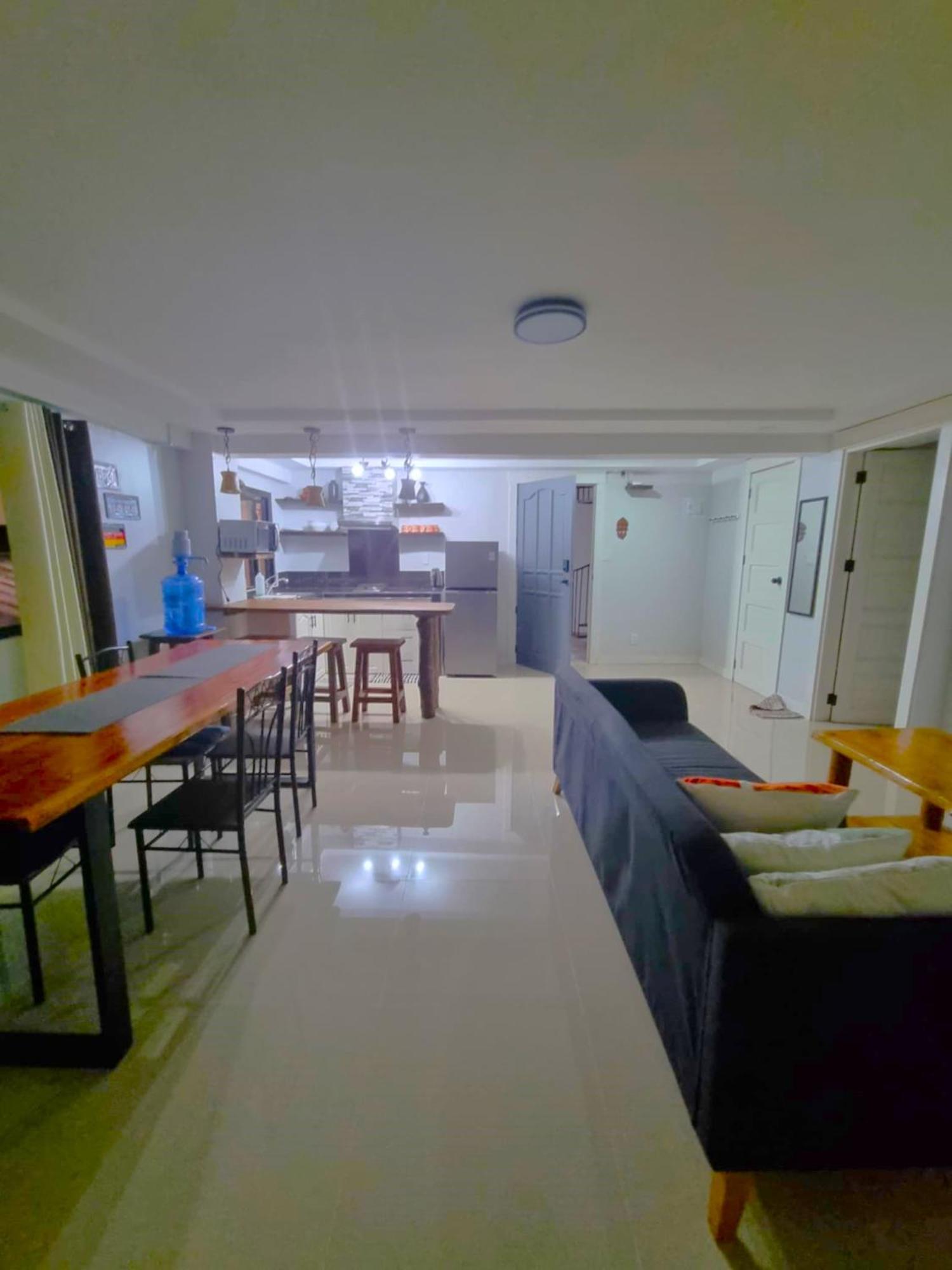 Trail Bedz Homestay バギオ エクステリア 写真