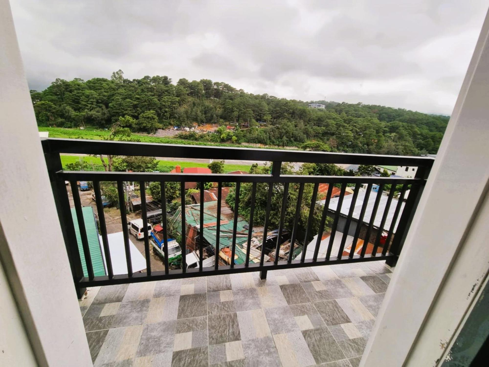 Trail Bedz Homestay バギオ エクステリア 写真