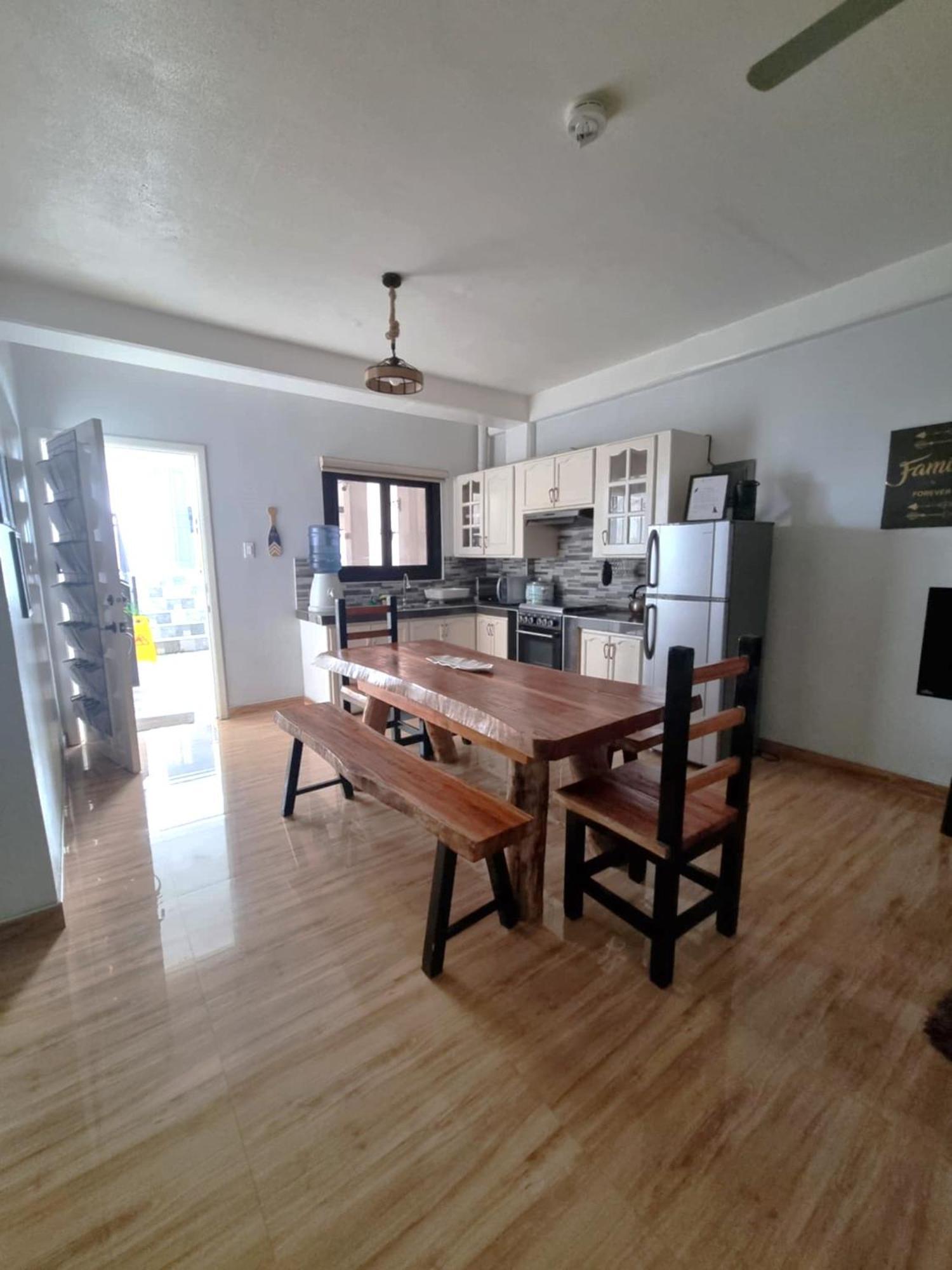 Trail Bedz Homestay バギオ エクステリア 写真