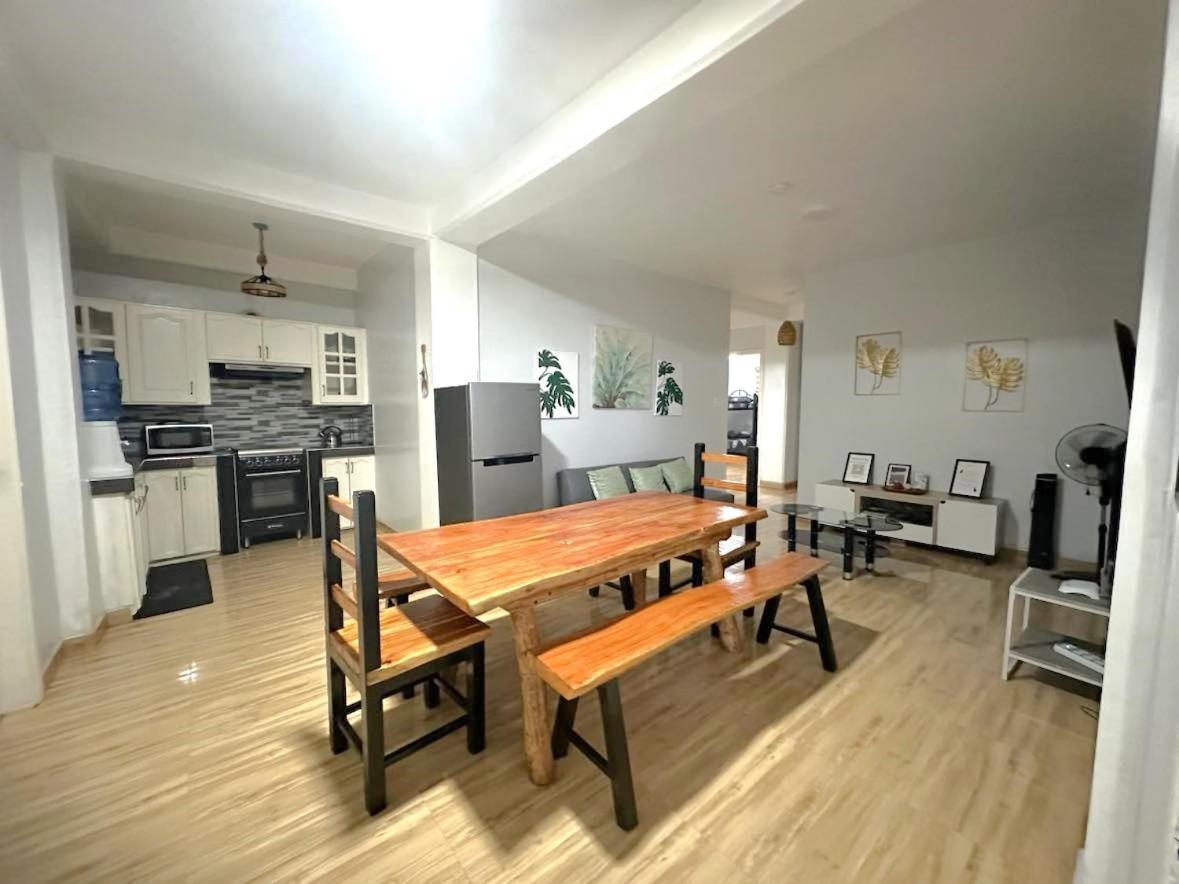 Trail Bedz Homestay バギオ エクステリア 写真