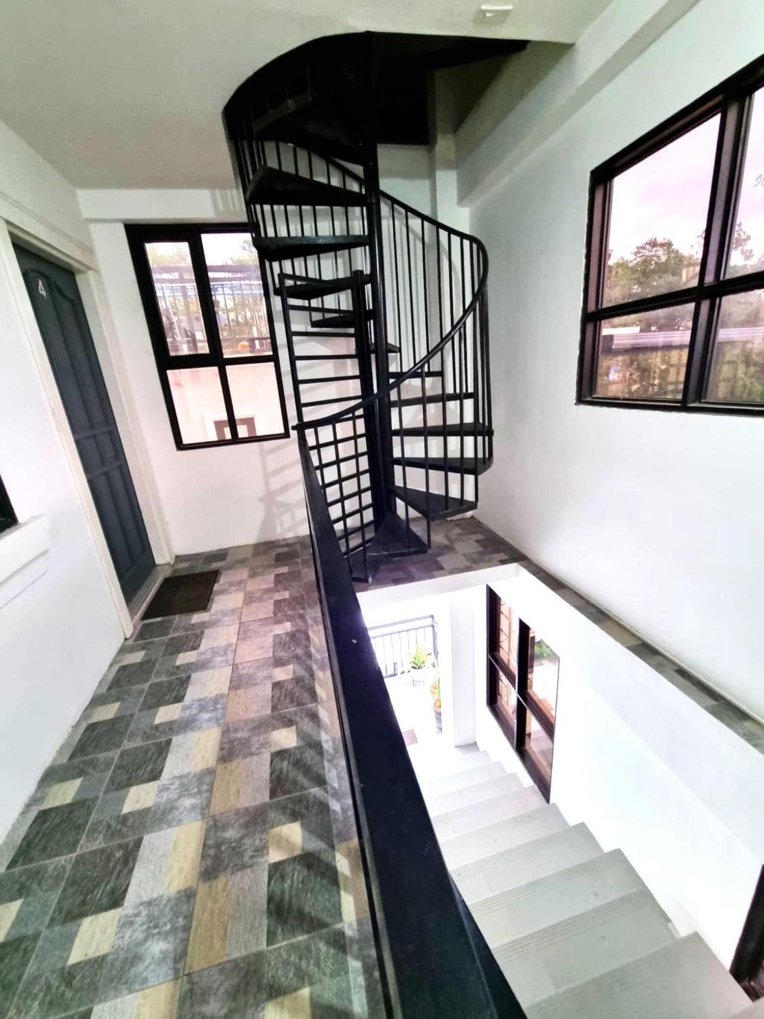 Trail Bedz Homestay バギオ エクステリア 写真