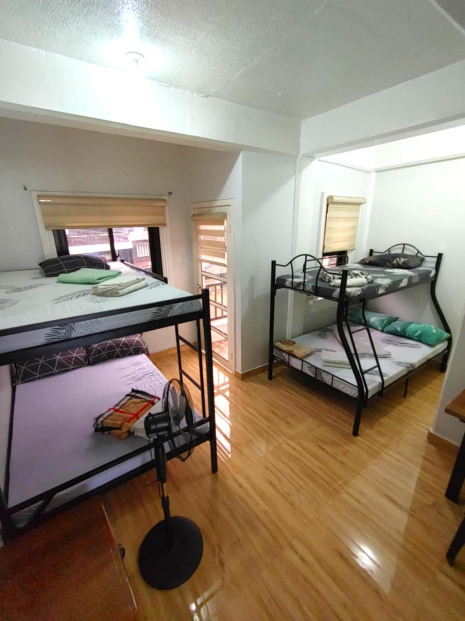 Trail Bedz Homestay バギオ エクステリア 写真